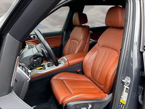 Used 2023 BMW X7 M60i w/ Executive Package AWD/4WD image 21