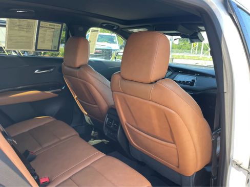 Used 2023 Cadillac XT4 Premium Luxury w/ Driver Assist Package AWD/4WD image 25