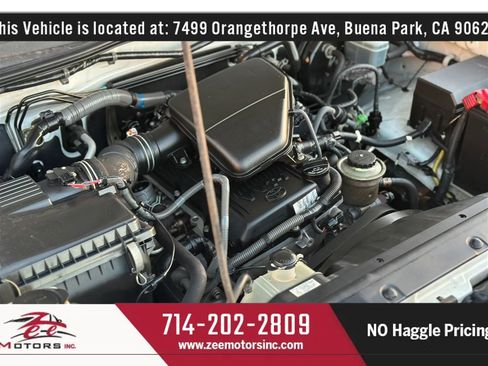 Used 2005 Toyota Tacoma PreRunner RWD image 40