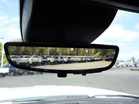 Used 2026 GMC Sierra 3500 Denali Ultimate AWD/4WD image 17