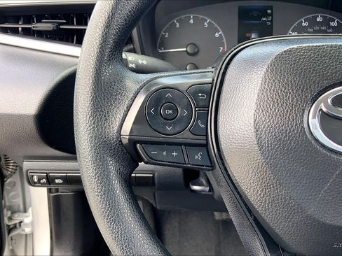 Used 2024 Toyota Corolla LE FWD image 23