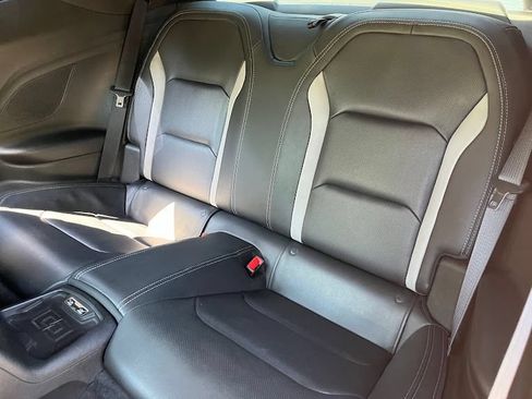 Used 2018 Chevrolet Camaro SS RWD image 37