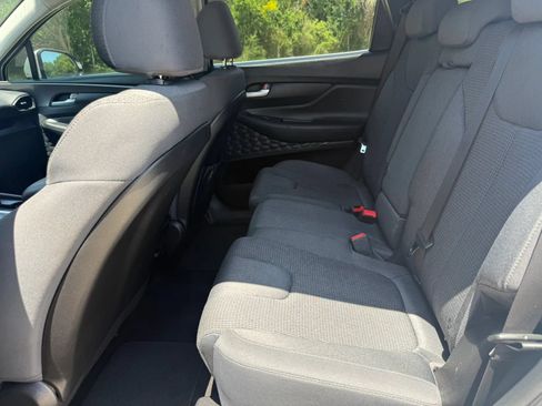 Used 2020 Hyundai Santa Fe SEL FWD image 17