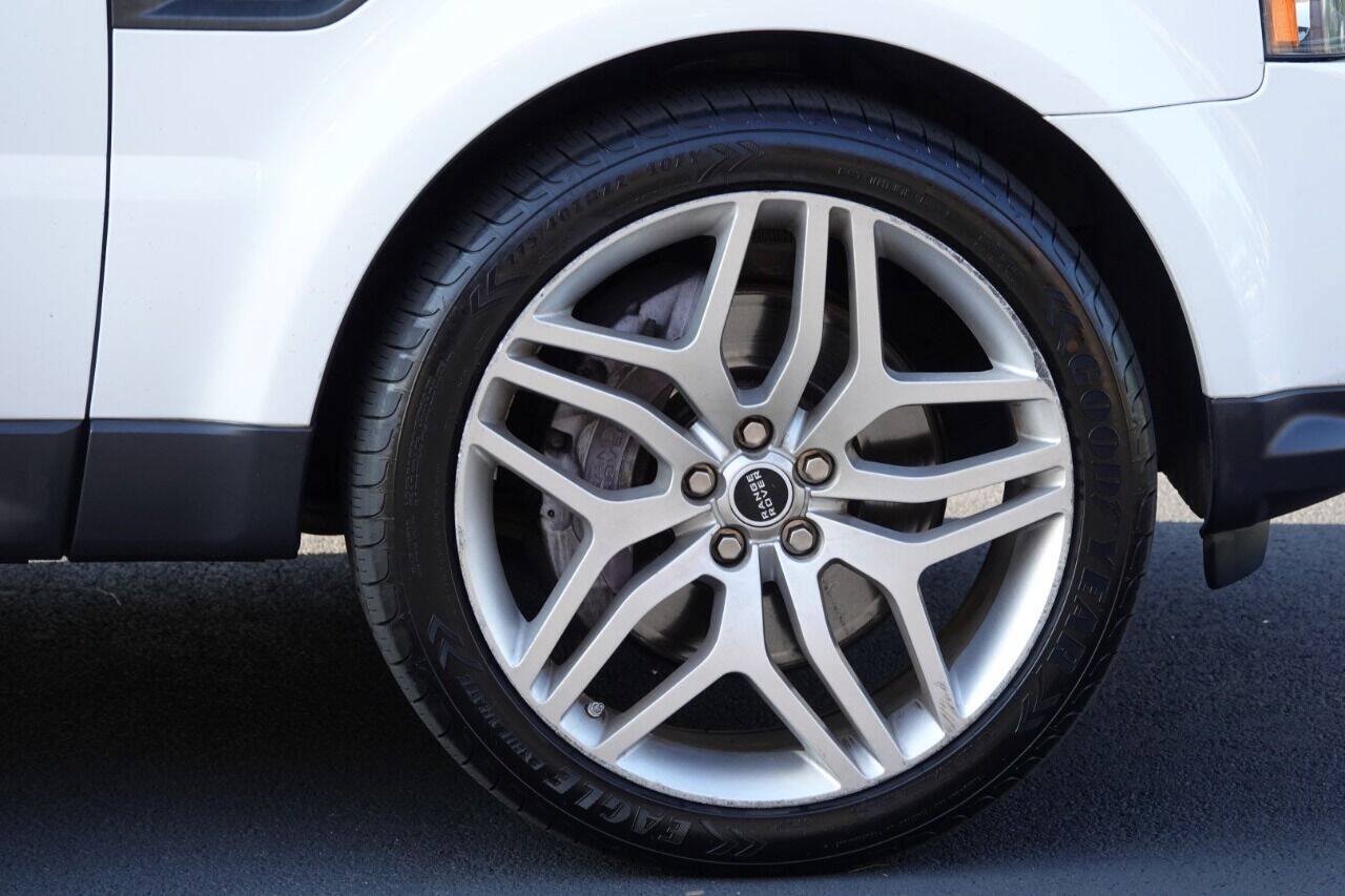 Used 2011 Land Rover Range Rover Sport Supercharged AWD/4WD image 54