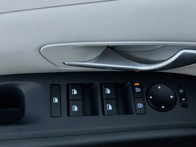 New 2026 Hyundai Tucson SE FWD image 17