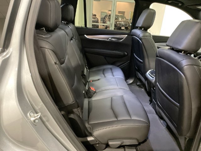 Certified 2024 Cadillac XT6 Luxury AWD/4WD image 18
