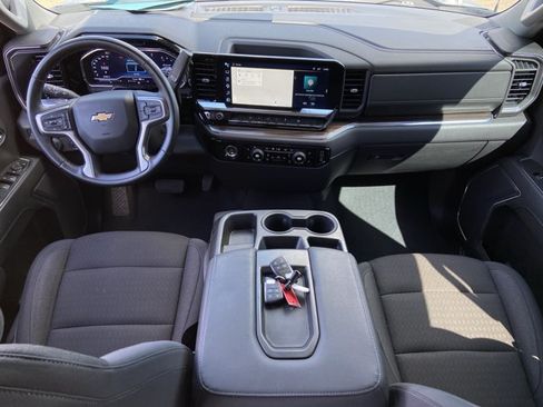 Used 2024 Chevrolet Silverado 1500 LT AWD/4WD image 49