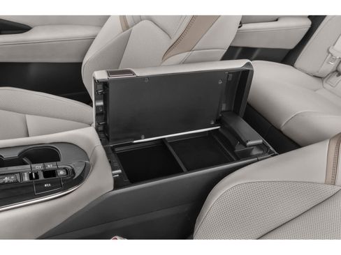 New 2026 Toyota Crown Limited AWD/4WD image 9