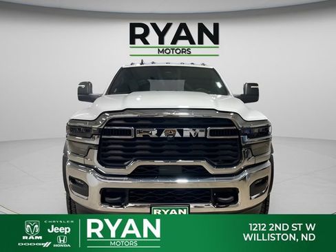 New 2026 RAM 5500 Tradesman AWD/4WD image 3