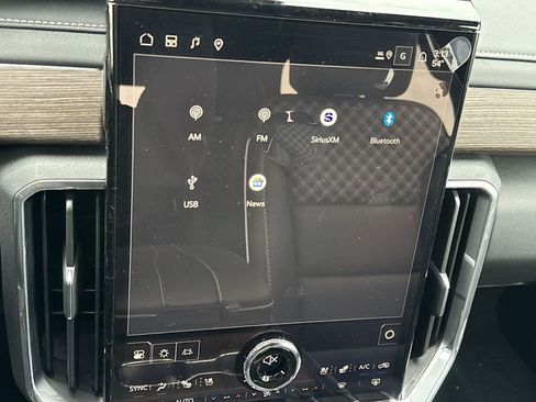 New 2026 GMC Acadia Denali w/ Super Cruise Package image 18