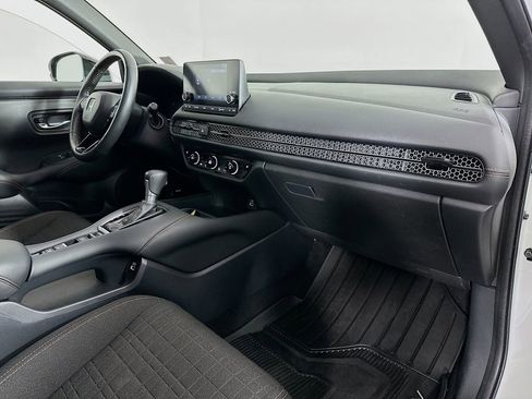 Used 2023 Honda HR-V Sport image 28