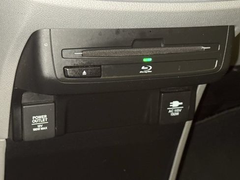 Used 2019 Honda Odyssey Touring image 30