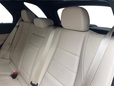 Used 2024 Mercedes-Benz GLE 350 4MATIC image 33