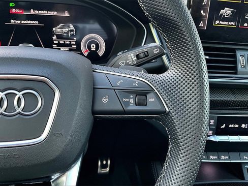 Used 2022 Audi SQ5 Premium Plus image 12