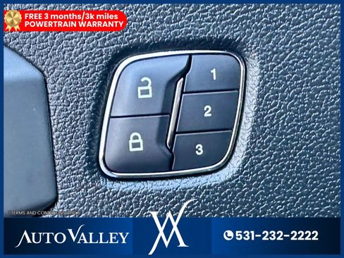 Used 2019 Ford F150 Lariat w/ Equipment Group 502A Luxury image 16