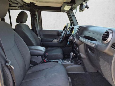 Used 2016 Jeep Wrangler Unlimited Sport w/ Quick Order Package 24S AWD/4WD image 19
