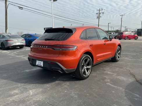 Used 2022 Porsche Macan Base image 5