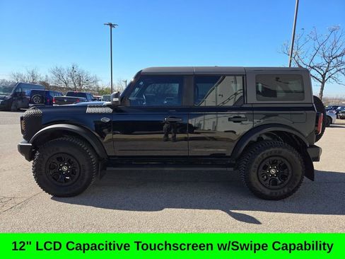 Used 2022 Ford Bronco Wildtrak image 5