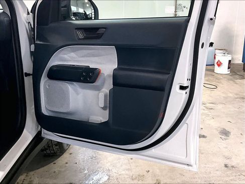 Used 2024 Ford Maverick XLT w/ XLT Luxury Package image 12