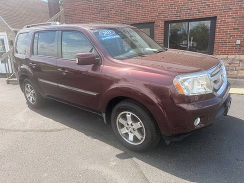 Used 2011 Honda Pilot Touring image 2