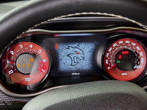 Used 2021 Dodge Challenger SRT Hellcat Redeye image 15