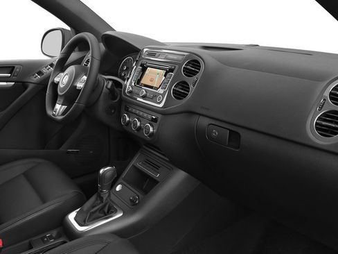Used 2016 Volkswagen Tiguan R-Line AWD/4WD image 20