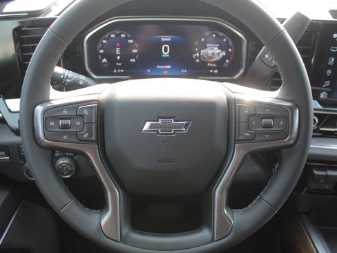 New 2026 Chevrolet Silverado 2500 High Country w/ Midnight Edition AWD/4WD image 12