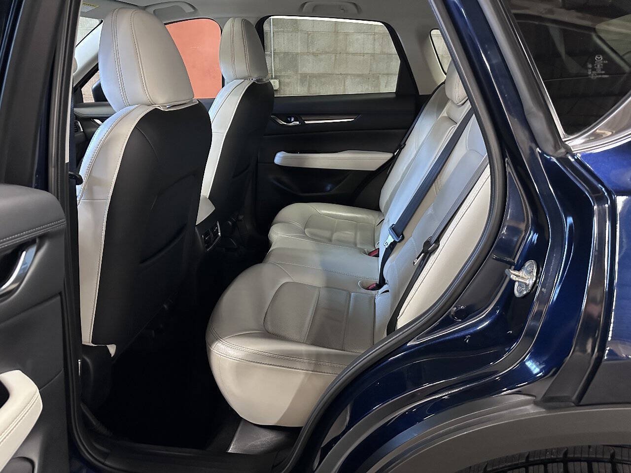 Used 2022 MAZDA CX-5 AWD 2.5 S w/ Premium Package image 7