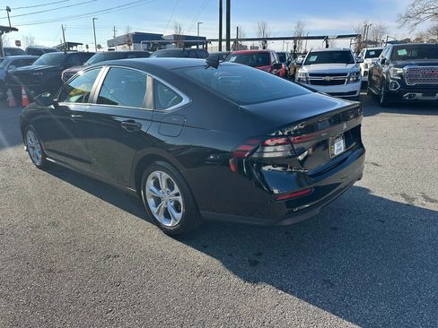 Used 2025 Honda Accord LX image 6