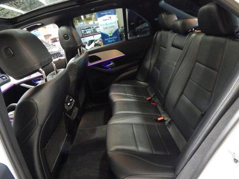 Used 2022 Mercedes-Benz GLE 350 4MATIC w/ AMG Line Exterior image 32
