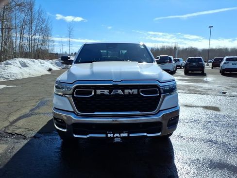Used 2025 RAM 1500 Big Horn AWD/4WD image 8