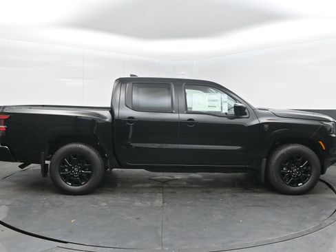 New 2026 Nissan Frontier SV RWD image 8