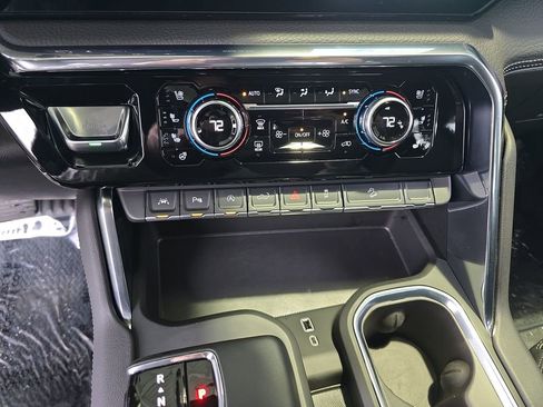 Certified 2025 GMC Sierra 1500 Denali image 18