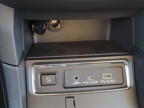 New 2026 Subaru Ascent Limited image 12