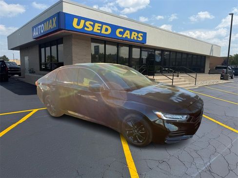 Used 2018 Honda Accord LX image 4