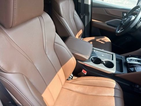 Used 2025 Acura MDX FWD w/ Technology Package image 16