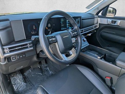 Used 2026 Hyundai Santa Fe SEL FWD image 13