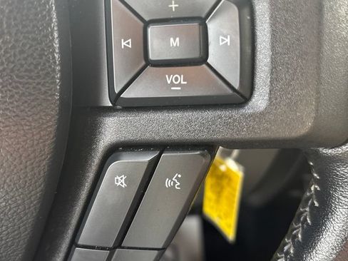 Used 2019 Ford F150 XLT w/ Equipment Group 302A Luxury AWD/4WD image 18