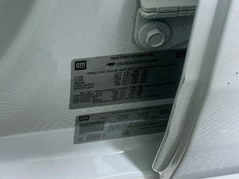 Used 2023 Chevrolet Silverado 1500 LT image 12