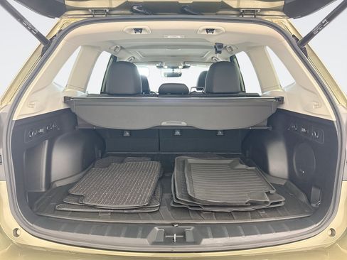 Used 2023 Subaru Forester Touring AWD/4WD image 19