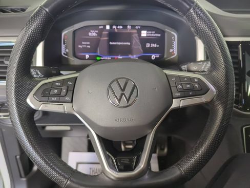Used 2022 Volkswagen Atlas SEL Premium AWD/4WD image 25