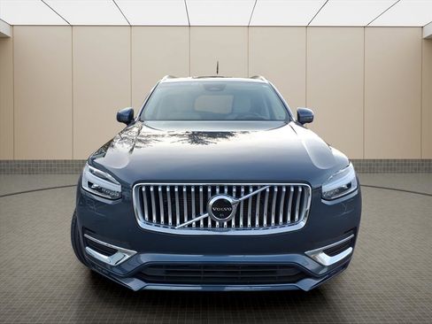 Used 2023 Volvo XC90 B6 Ultimate w/ Protection Package Premier image 20