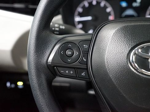 Certified 2025 Toyota Corolla LE image 14