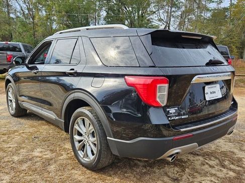 Used 2023 Ford Explorer Limited w/ Equipment Group 301A image 10