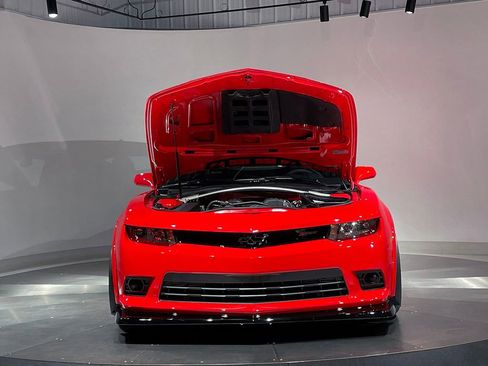 Used 2015 Chevrolet Camaro Z/28 RWD image 31