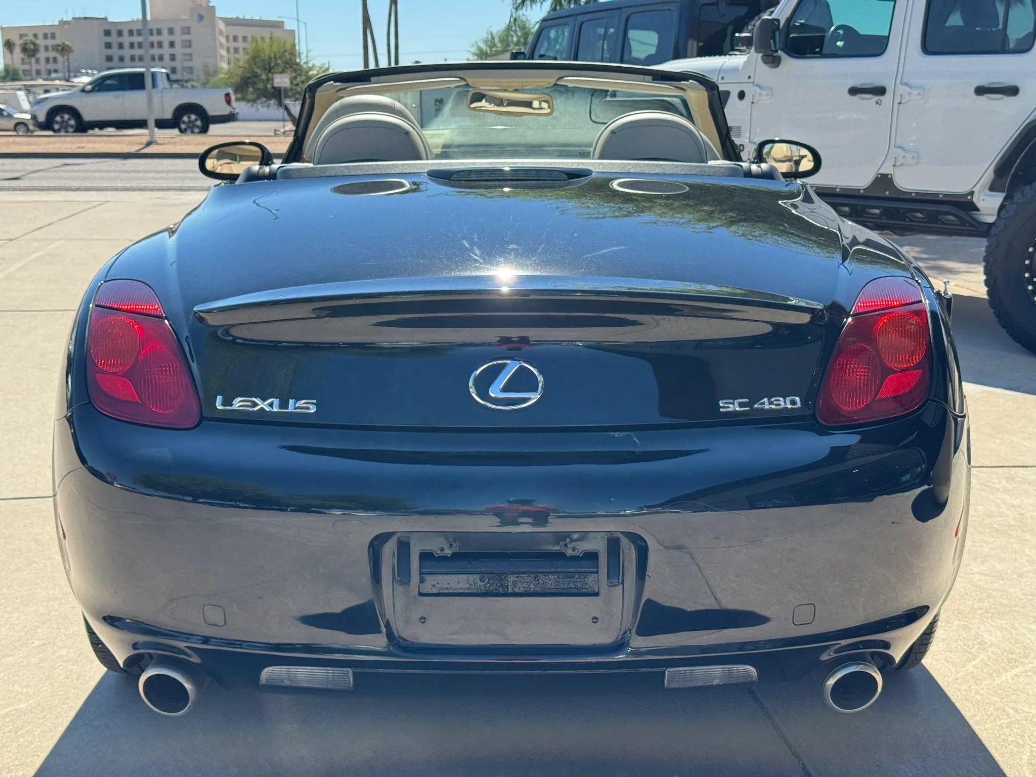 Used 2005 Lexus SC 430 Convertible RWD image 6