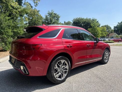 Used 2025 Genesis GV70 2.5T w/ Select Package AWD/4WD image 10