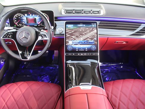 New 2025 Mercedes-Benz S 580 4MATIC Sedan image 18