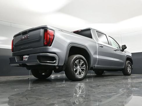 Used 2025 GMC Sierra 1500 SLT AWD/4WD image 53