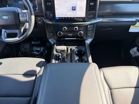 New 2026 Ford F150 Lariat w/ Equipment Group 501A Mid image 19